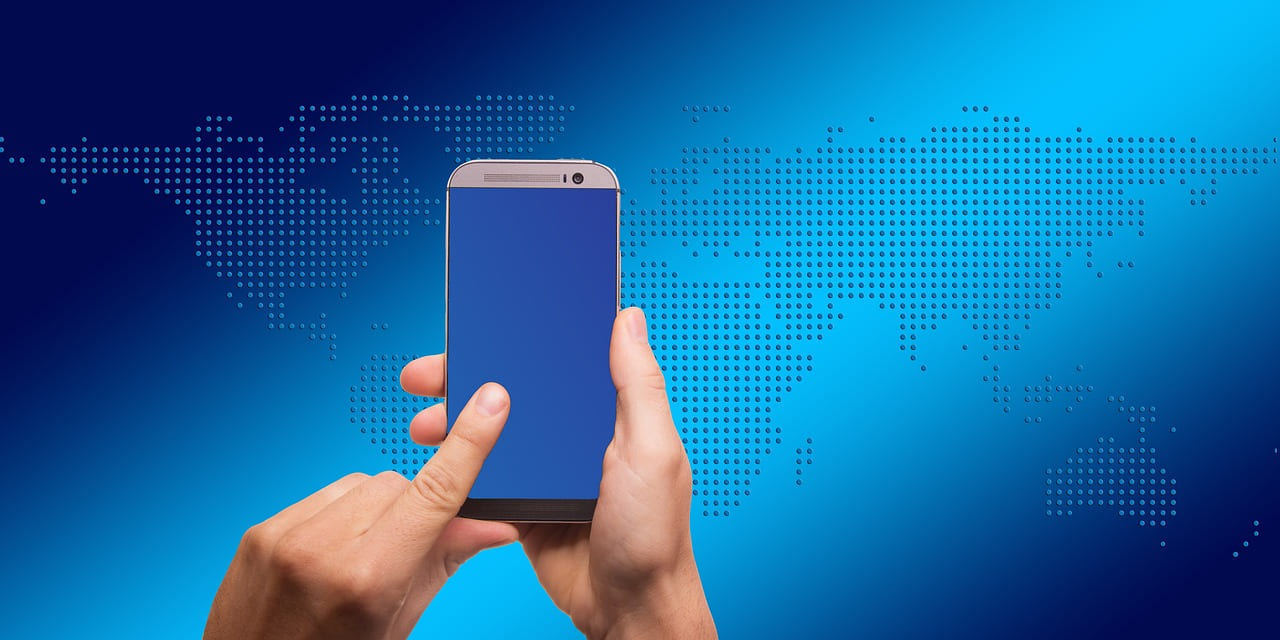 smartphone, mobile, touch, finger, touch screen, world map, continents, earth, globe, global, world, international, map of the world, news, globalization, countries, world travel, globetrotter, orientation, map, world politics, wanderlust, hemispheres, vacations, limitless, planet, travel on Miles and Memories