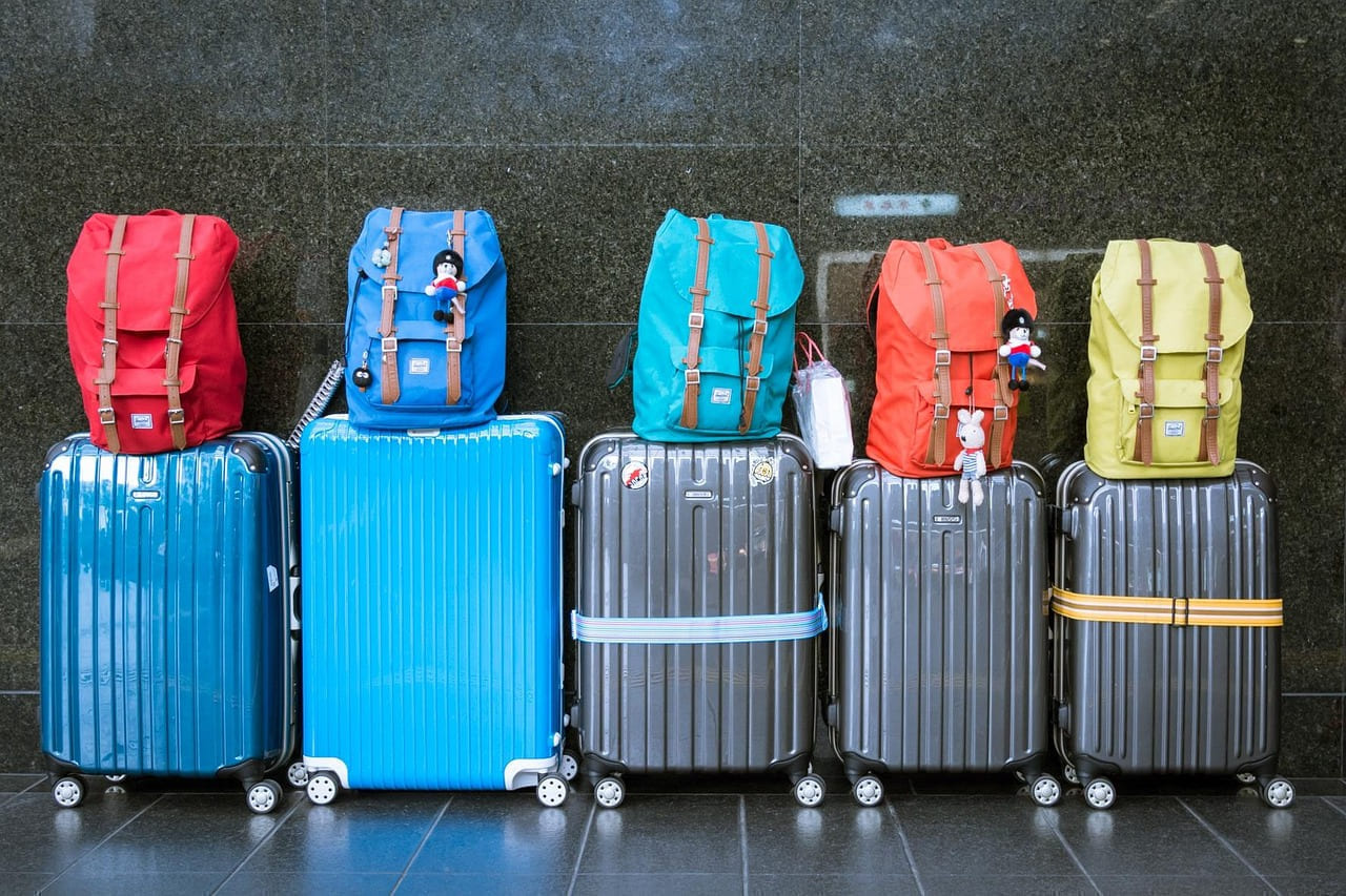 luggage, suitcases, baggage, bags, vacation, journey, trip, travel, traveler, departure, airport, destination, holiday, blue travel, luggage, luggage, luggage, luggage, luggage, baggage, airport, airport on Miles and Memories